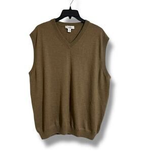 Men’s Cashmere taupe Brown V-Neck Sweater Vest with Ribbed Trim XL